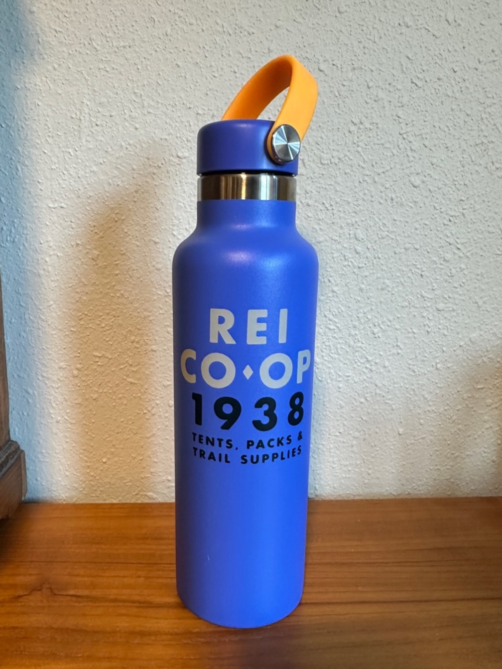 Limited edition REI Hydro Flask Blue Peri